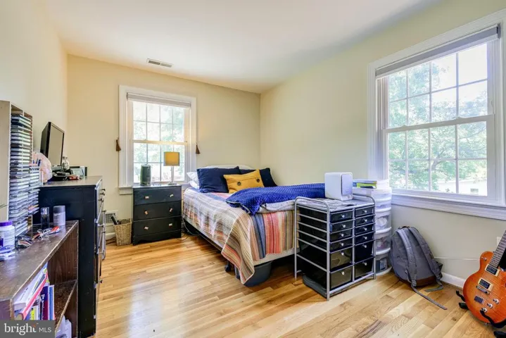 8707 Falkstone Ln, Alexandria, Virginia 22309
