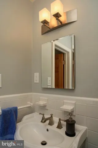 34 Cockrell St, Alexandria, Virginia 22304