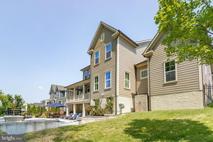 17088 Belle Isle Dr, Dumfries, Virginia 22026