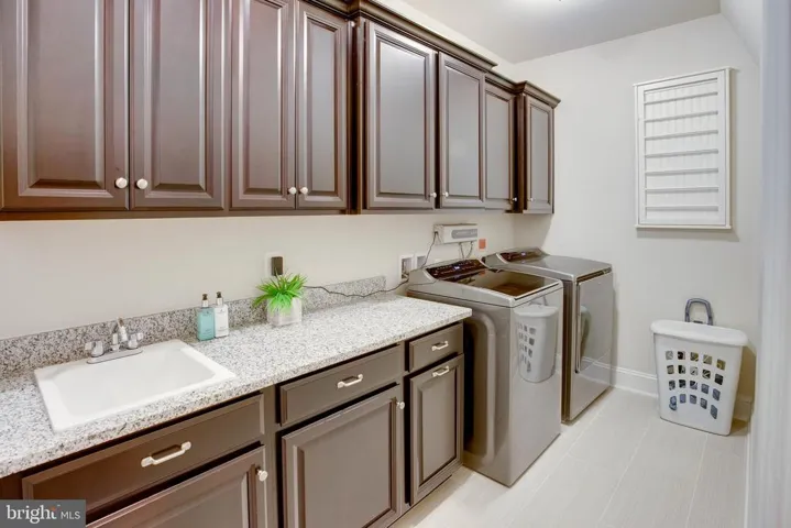 17088 Belle Isle Dr, Dumfries, Virginia 22026