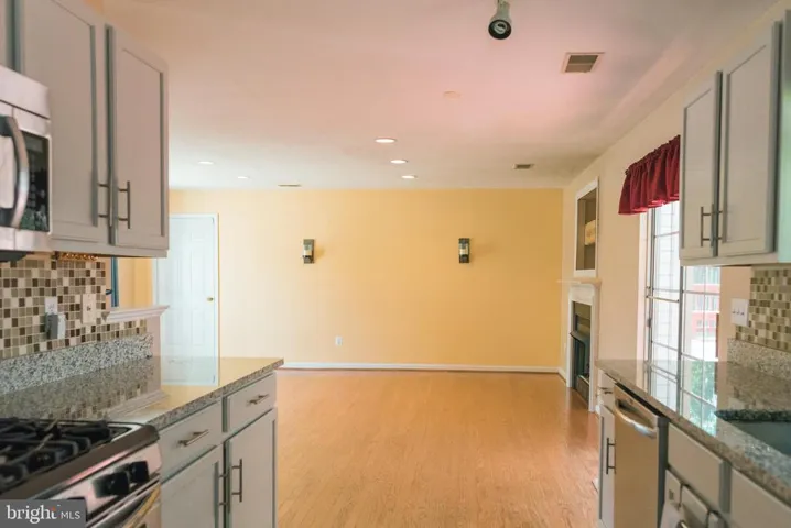 3261 Mountain Laurel Loop, Dumfries, Virginia 22026