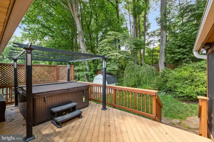 7432 Tower St, Falls Church, Virginia 22046