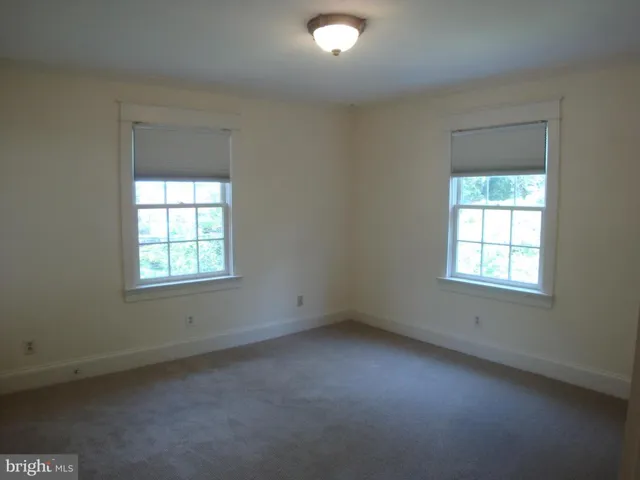 2343 N Vermont St, Arlington, Virginia 22207