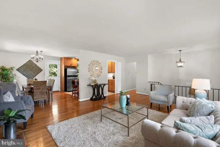 7506 Hamlet St, Springfield, Virginia 22151