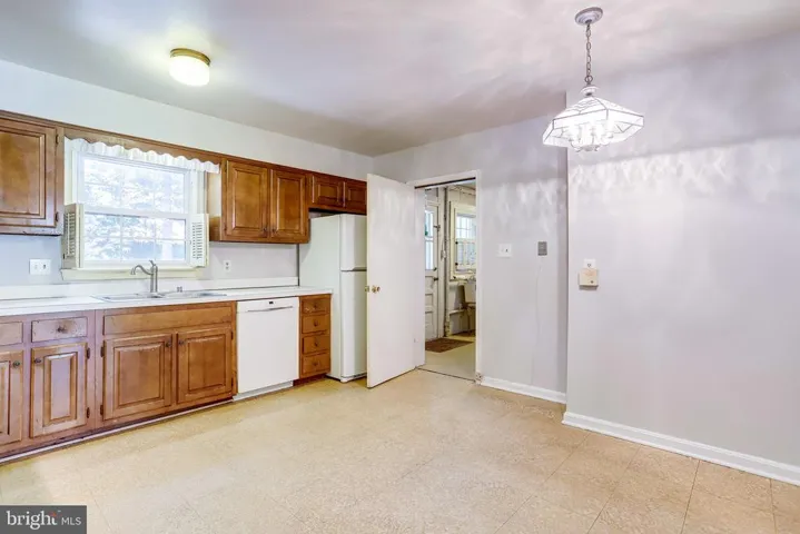 3524 King Arthur Rd, Annandale, Virginia 22003