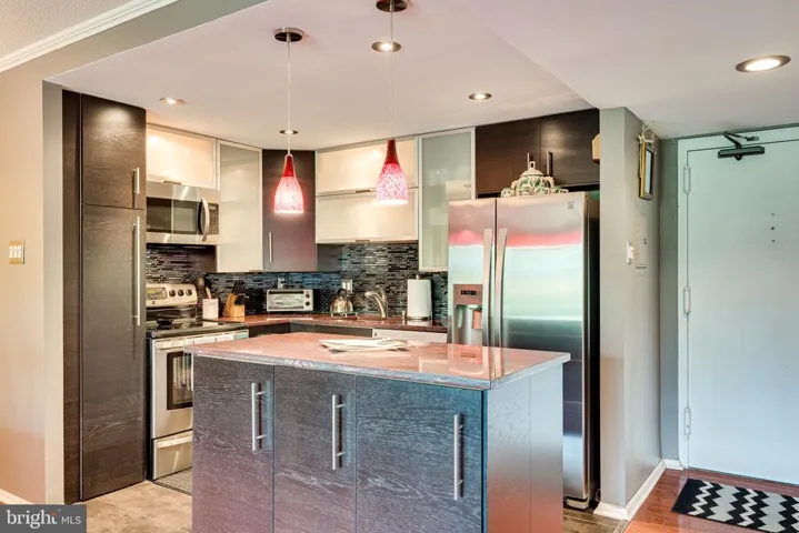 6300 Stevenson Ave #522, Alexandria, Virginia 22304