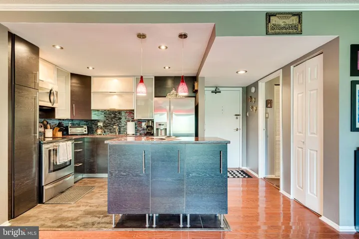 6300 Stevenson Ave #522, Alexandria, Virginia 22304