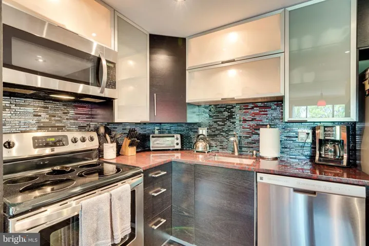 6300 Stevenson Ave #522, Alexandria, Virginia 22304