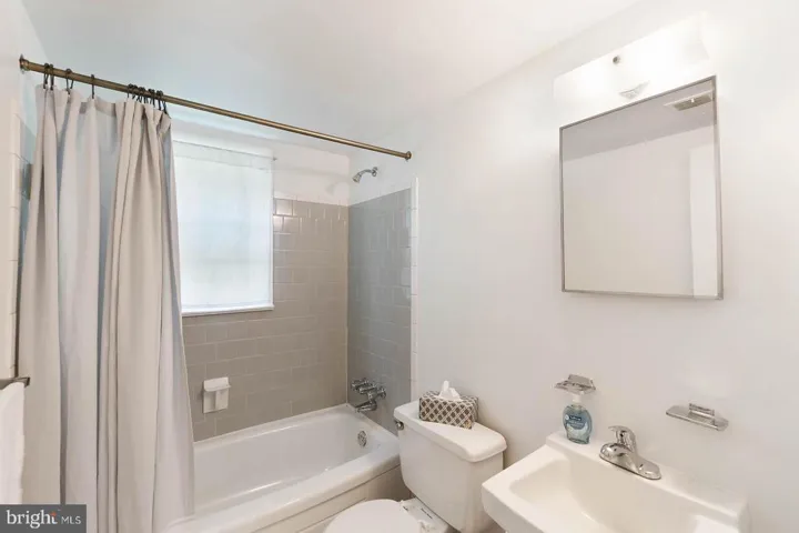 3405 Reedy Dr, Annandale, Virginia 22003