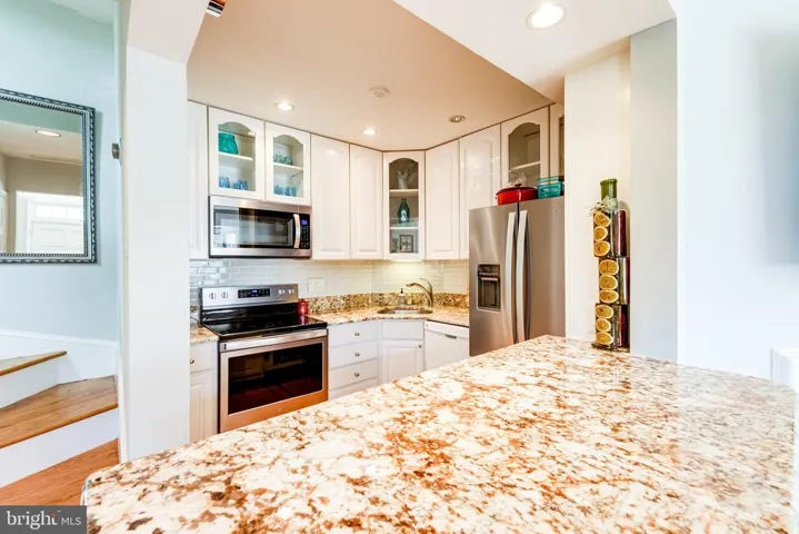540 N Saint Asaph St, Alexandria, Virginia 22314