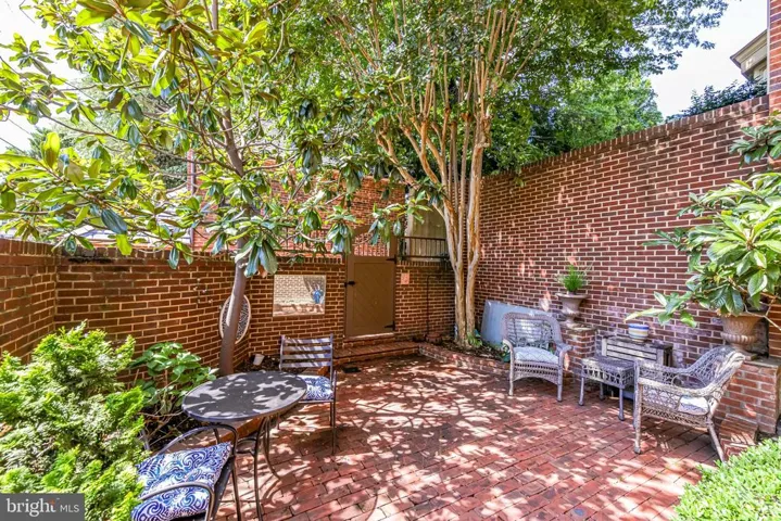 540 N Saint Asaph St, Alexandria, Virginia 22314