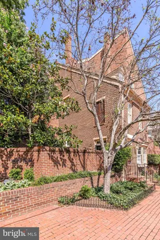 540 N Saint Asaph St, Alexandria, Virginia 22314