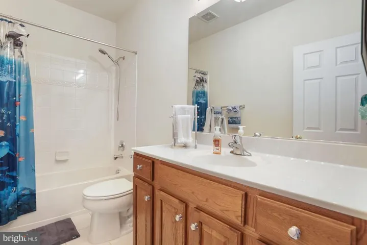 16158 Dancing Leaf Pl, Dumfries, Virginia 22025