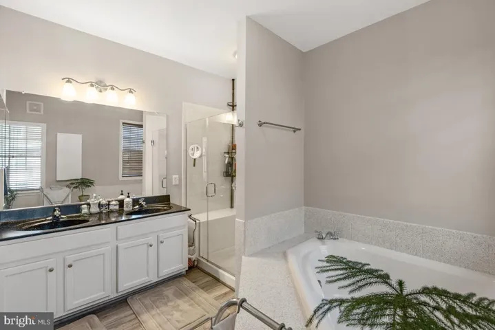 6817 Sabbarton Pl, Gainesville, Virginia 20155