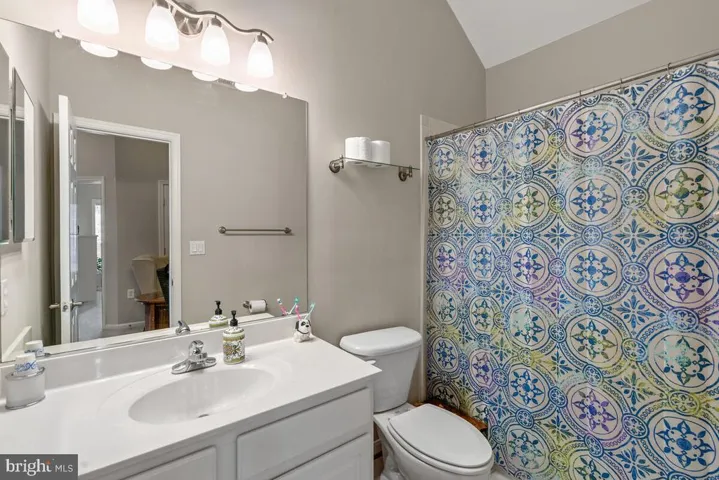 6817 Sabbarton Pl, Gainesville, Virginia 20155