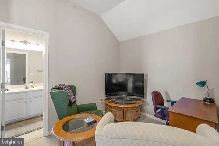 6817 Sabbarton Pl, Gainesville, Virginia 20155
