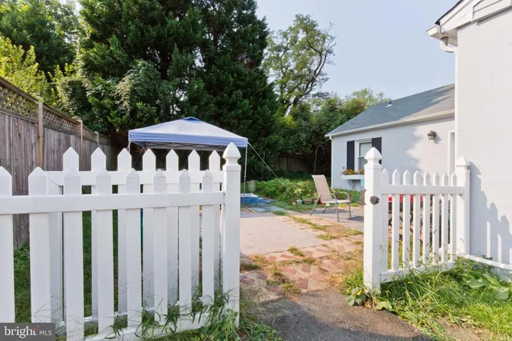 6608 16th St, Falls Church, Virginia 22046