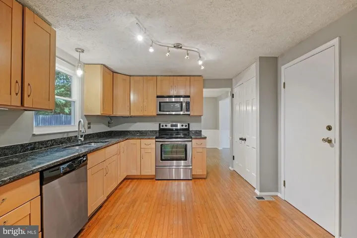 12236 Stoney Bottom Rd, Germantown, Maryland 20874