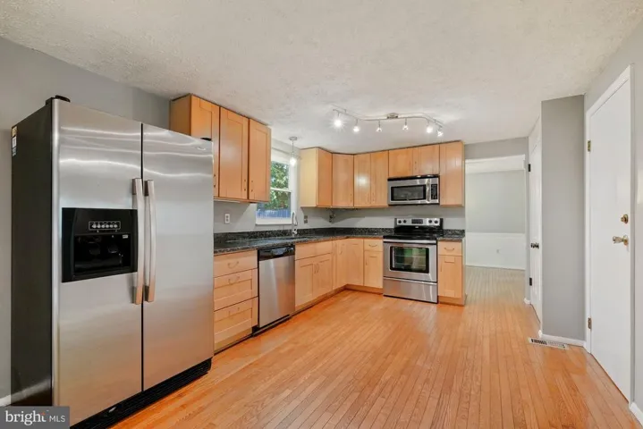 12236 Stoney Bottom Rd, Germantown, Maryland 20874