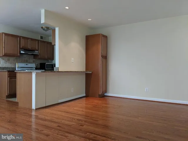 4947 Americana Dr #4947e, Annandale, Virginia 22003
