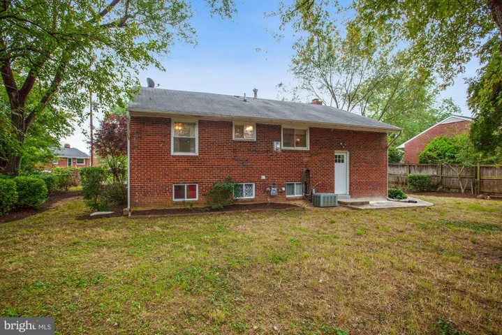 6308 Yellowstone Dr, Alexandria, Virginia 22312