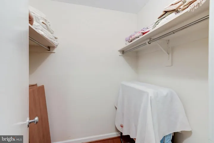 8370 Greensboro #216, Mclean, Virginia 22102