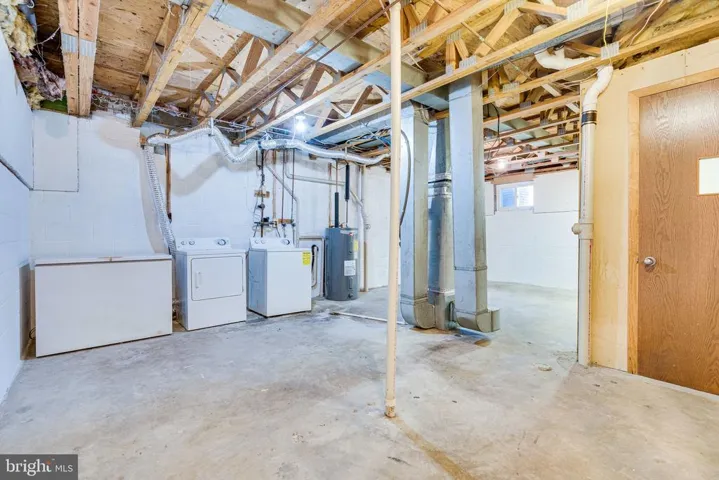 8307 Stationhouse Ct, Lorton, Virginia 22079