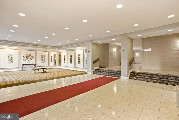 6001 Arlington Blvd #313, Falls Church, Virginia 22044