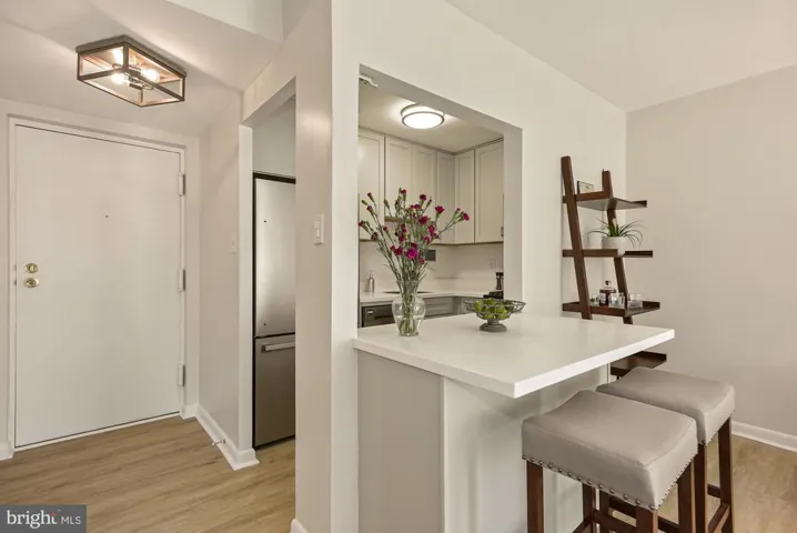6001 Arlington Blvd #313, Falls Church, Virginia 22044