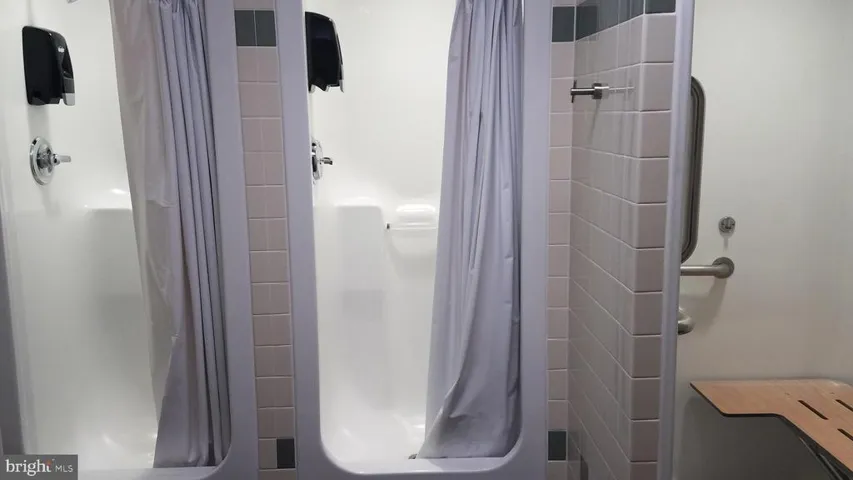307 Yoakum Pkwy #1722, Alexandria, Virginia 22304
