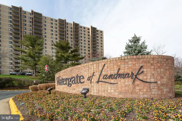 307 Yoakum Pkwy #1722, Alexandria, Virginia 22304