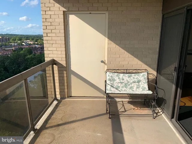 307 Yoakum Pkwy #1722, Alexandria, Virginia 22304