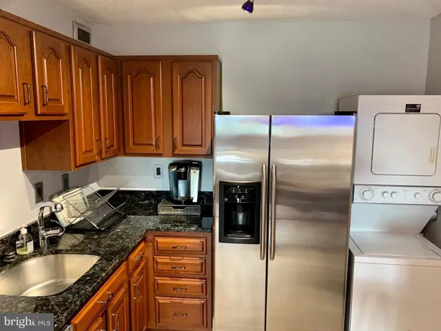 307 Yoakum Pkwy #1722, Alexandria, Virginia 22304