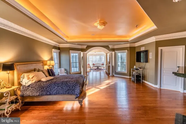 1018 Eaton Dr, Mclean, Virginia 22102