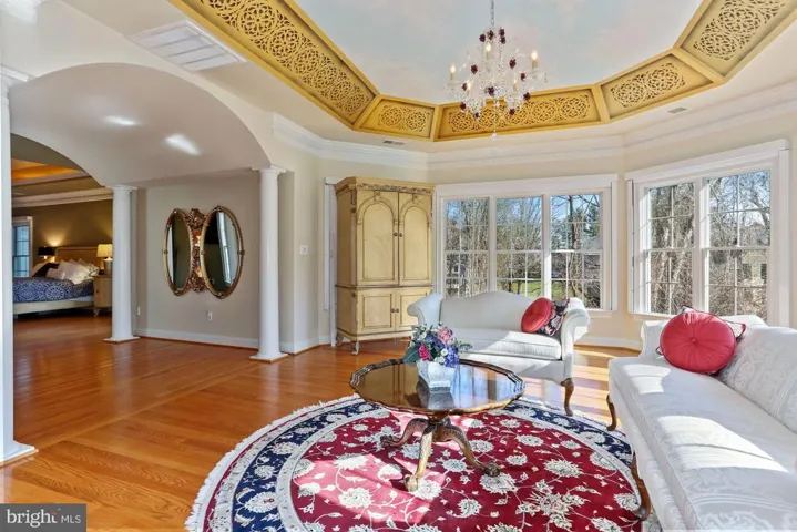 1018 Eaton Dr, Mclean, Virginia 22102