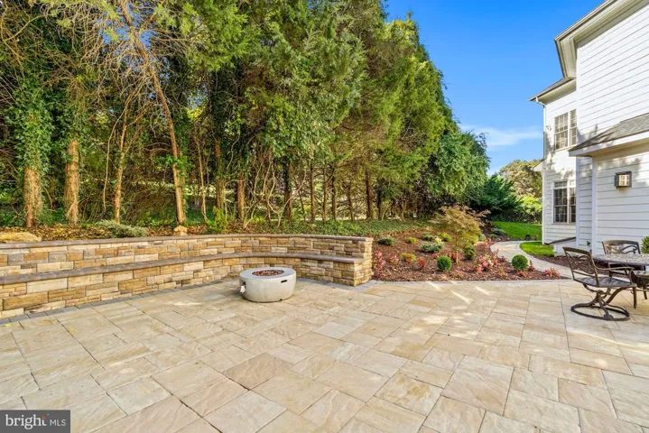 1018 Eaton Dr, Mclean, Virginia 22102