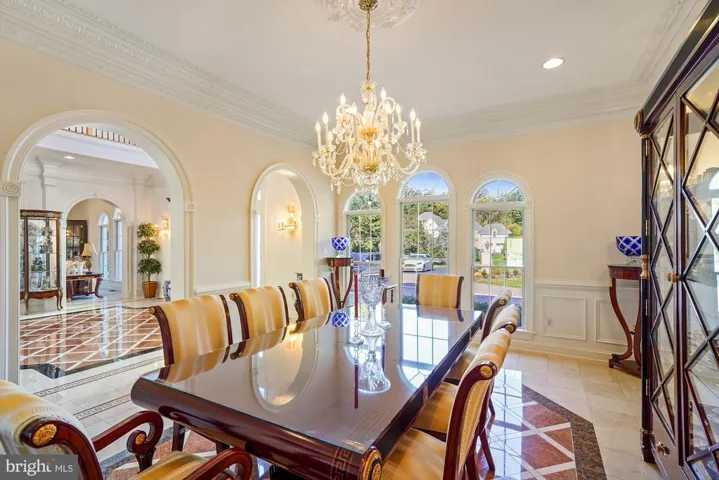 1018 Eaton Dr, Mclean, Virginia 22102