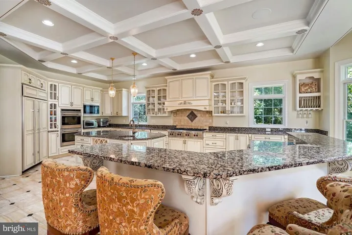 1018 Eaton Dr, Mclean, Virginia 22102