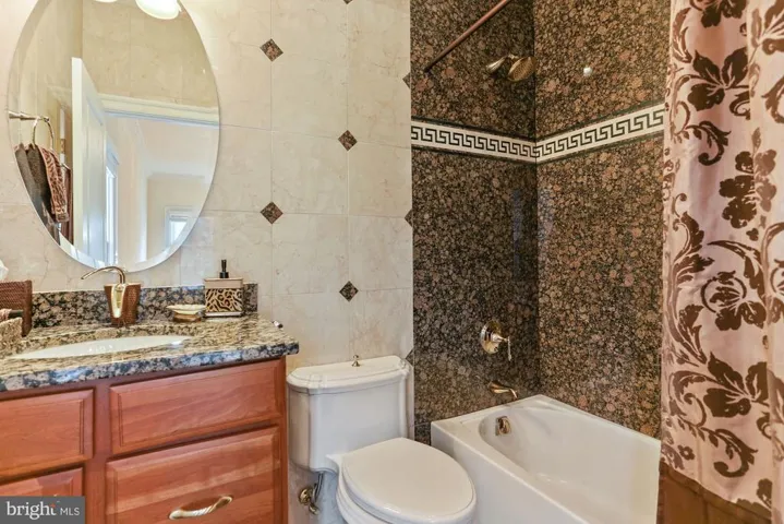 1018 Eaton Dr, Mclean, Virginia 22102