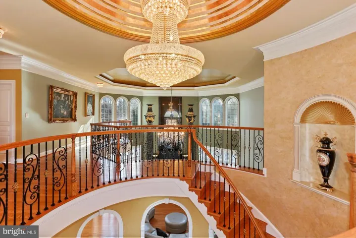1018 Eaton Dr, Mclean, Virginia 22102