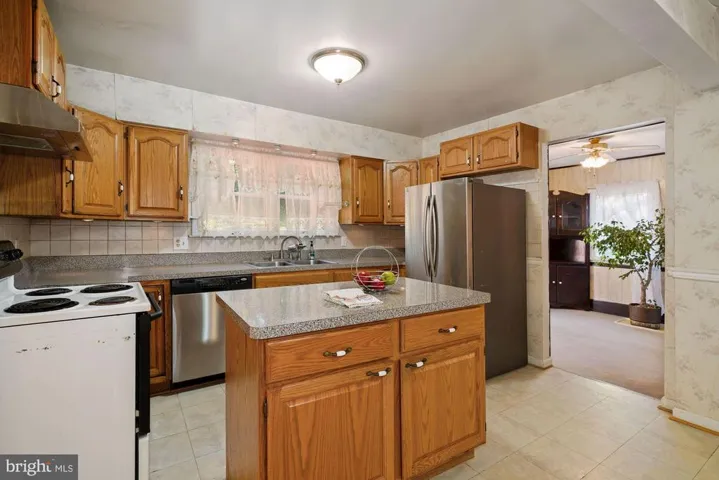 4004 Ronson Dr, Alexandria, Virginia 22310