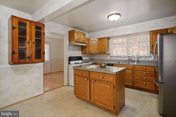 4004 Ronson Dr, Alexandria, Virginia 22310