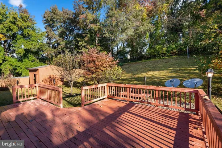 4004 Ronson Dr, Alexandria, Virginia 22310