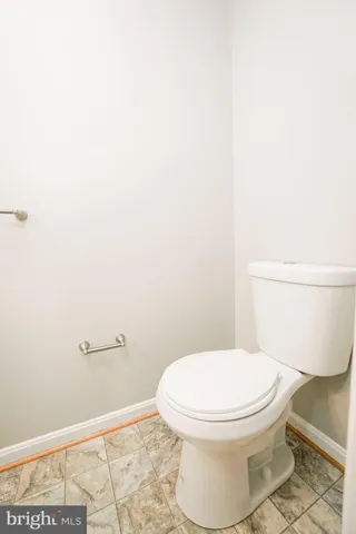6584 Irvin Ct, Alexandria, Virginia 22312
