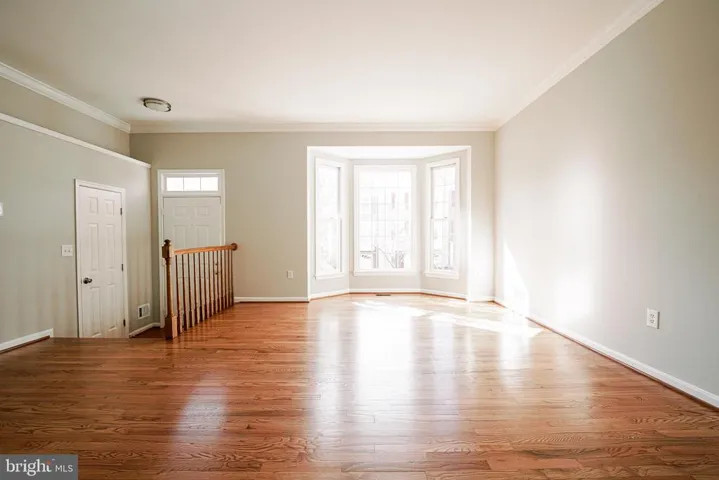 6584 Irvin Ct, Alexandria, Virginia 22312