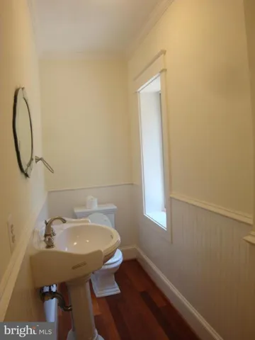 2343 N Vermont St, Arlington, Virginia 22207