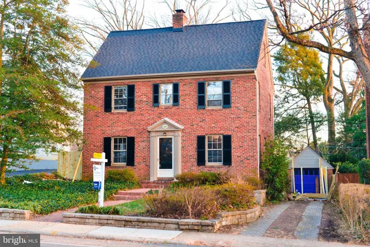 3724 N Pershing Dr, Arlington, Virginia 22203