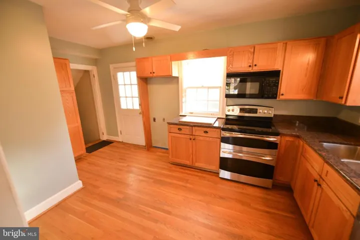 3724 N Pershing Dr, Arlington, Virginia 22203
