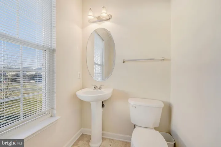 762 Ayrshire Ln, Woodbridge, Virginia 22191