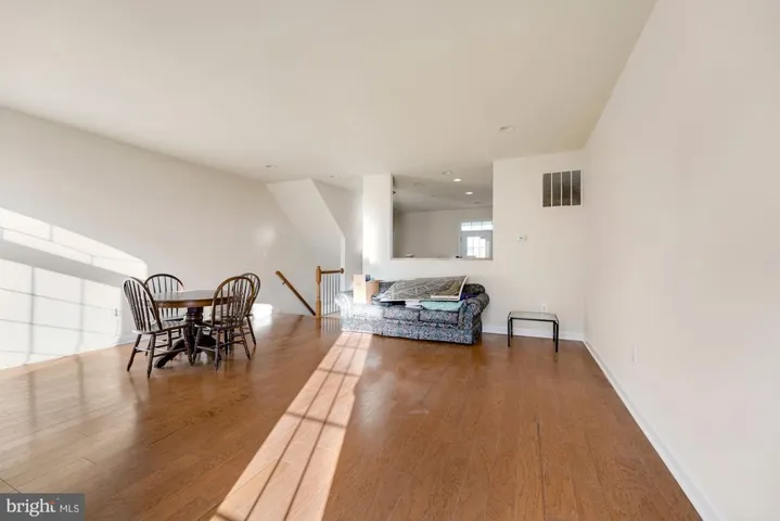 762 Ayrshire Ln, Woodbridge, Virginia 22191